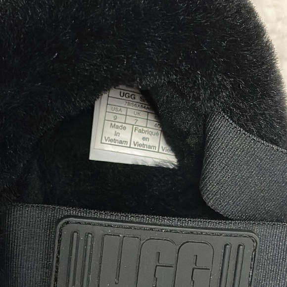 Ugg Super Fluff Slipper NWOT - Picture 5 of 6